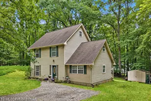102 Crabapple Ln, Kunkletown, PA 18058 - Photo 1