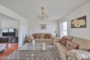 42 Louis Cir, Drums, PA 18222 - Photo 7