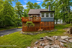 2128 Apley Dr, Bushkill, PA 18324 - Photo 1