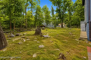 2128 Apley Dr, Bushkill, PA 18324 - Photo 33
