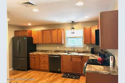 1255 Hawthorn Terrace, Pocono Summit, PA 18346 - Photo 15