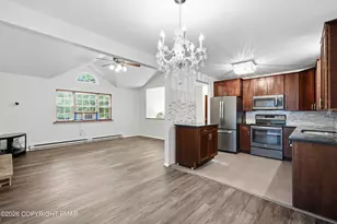 104 Noble Ln, East Stroudsburg, PA 18301 - Photo 17