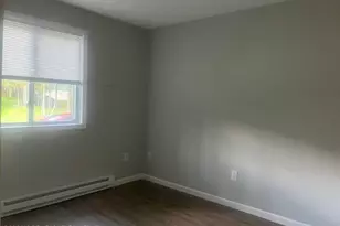 8465 Bumble Bee Way, Tobyhanna, PA 18466 - Photo 7