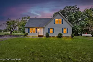 207 Game Ln, Blakeslee, PA 18610 - Photo 1