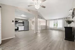 9104 Belvedere Rd, Tobyhanna, PA 18466 - Photo 15