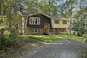 9104 Belvedere Rd, Tobyhanna, PA 18466 - Photo 3