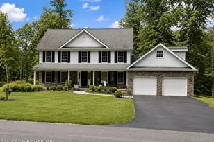 7156 Hickory Ln, Stroudsburg, PA 18360 - Photo 1