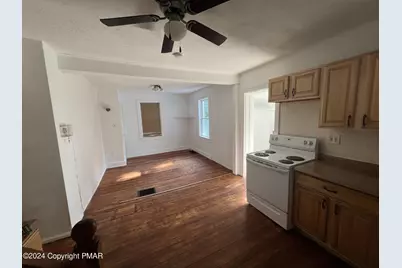  99 Walnut Street, East Stroudsburg, PA 18301 - Photo 9