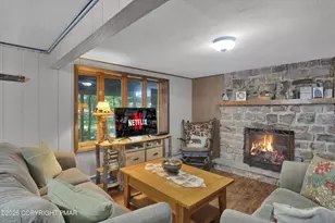 24 Wood St, Lake Harmony, PA 18624 - Photo 37