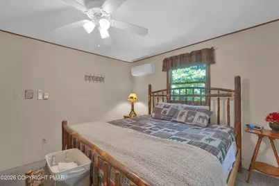  24 Wood Street, Lake Harmony, PA 18624 - Photo 21