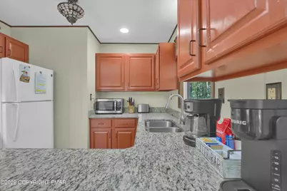  24 Wood Street, Lake Harmony, PA 18624 - Photo 11