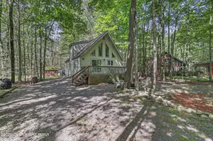 167 Wyomissing Dr, Pocono Lake, PA 18347 - Photo 3