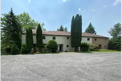  1128 Incline Village, Tannersville, PA 18372 - Photo 1