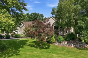 150 Kettle Ridge Dr, Stroudsburg, PA 18360 - Photo 3