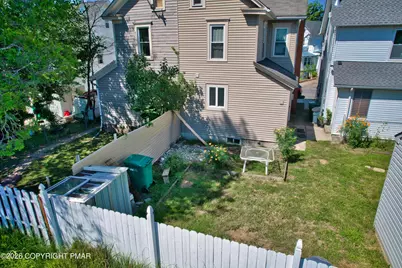  913 Sarah Street, Stroudsburg, PA 18360 - Photo 5