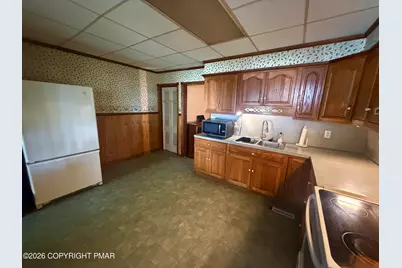  26-28 N Green Street, East Stroudsburg, PA 18301 - Photo 5