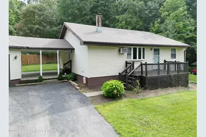  126 Lilac Drive, East Stroudsburg, PA 18301 - Photo 3