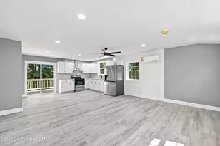 1035 Mt Tom Rd, East Stroudsburg, PA 18301 - Photo 9