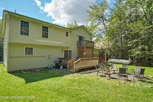 220 Nadine Blvd, Pocono Summit, PA 18346 - Photo 7