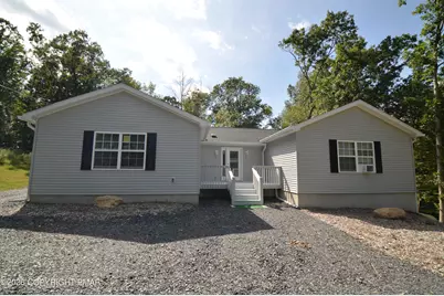  19 Sleepy Hollow Lane, East Stroudsburg, PA 18302 - Photo 1