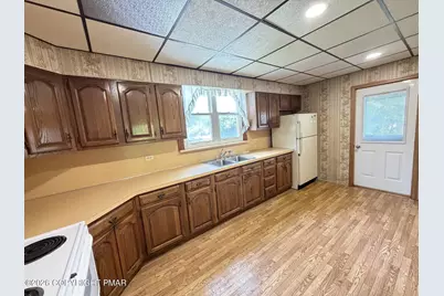  46 E Mill Street, Nesquehoning, PA 18240 - Photo 15