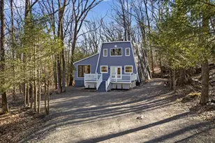 3257 Trafalgar Ave, East Stroudsburg, PA 18302 - Photo 1