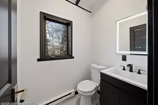 3257 Trafalgar Ave, East Stroudsburg, PA 18302 - Photo 19