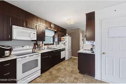  3227 N Hobson Street, Whitehall, PA 18052 - Photo 7