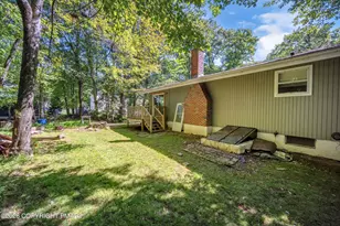 5262 Holiday Dr, Pocono Summit, PA 18346 - Photo 23