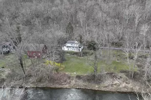 694 River Rd, Shawnee-On-Delaware, PA 18356 - Photo 3
