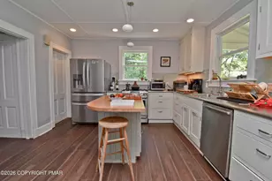 184 Main St, Delaware Water Gap, PA 18327 - Photo 7