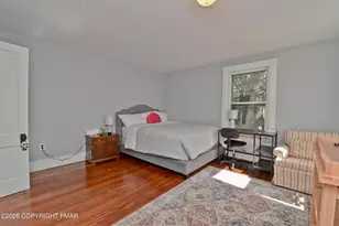 184 Main St, Delaware Water Gap, PA 18327 - Photo 13