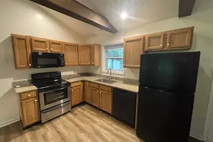 120 Forest Hill Dr, Blakeslee, PA 18610 - Photo 3