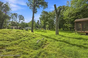 129 Amos Cir, Bushkill, PA 18324 - Photo 23