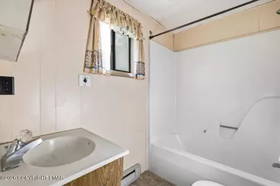  129 Amos Circle, Bushkill, PA 18324 - Photo 13