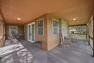 156 Schoonover Ln, East Stroudsburg, PA 18301 - Photo 17