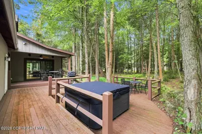  184 Sir Bradford Road, Pocono Lake, PA 18347 - Photo 7