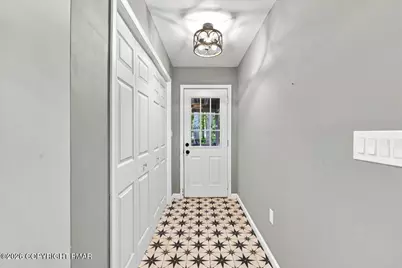  184 Sir Bradford Road, Pocono Lake, PA 18347 - Photo 23