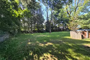 335 E Brown St, East Stroudsburg, PA 18301 - Photo 23