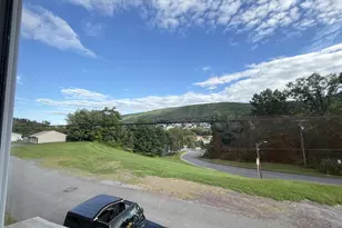 17 E Mussmano Ave, Nesquehoning, PA 18240 - Photo 13