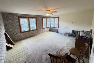  17 E Mussmano Avenue, Nesquehoning, PA 18240 - Photo 11