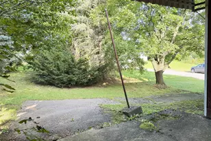17 E Mussmano Ave, Nesquehoning, PA 18240 - Photo 37