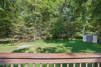  33 Huckleberry Drive, East Stroudsburg, PA 18302 - Photo 11