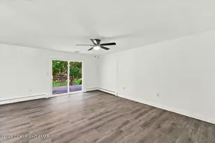 33 Huckleberry Dr, East Stroudsburg, PA 18302 - Photo 19