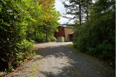  164 Iroquois Trail, Long Pond, PA 18334 - Photo 3