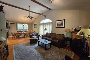 156 Pineknoll Dr, Lake Harmony, PA 18624 - Photo 3