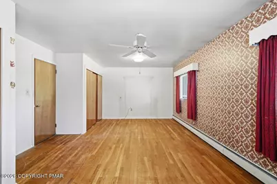  1235 Oakwood Drive, Bethlehem, PA 18017 - Photo 15