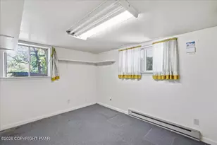 1235 Oakwood Dr, Bethlehem, PA 18017 - Photo 23
