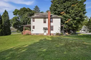116 Corner Rd, Gilbert, PA 18331 - Photo 3