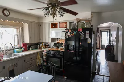  803 McKinley Street, Hazleton, PA 18201 - Photo 9